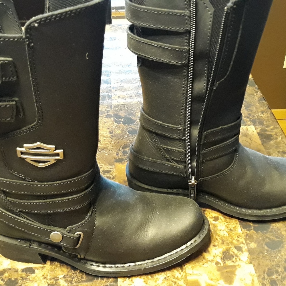 Womens HD Boots